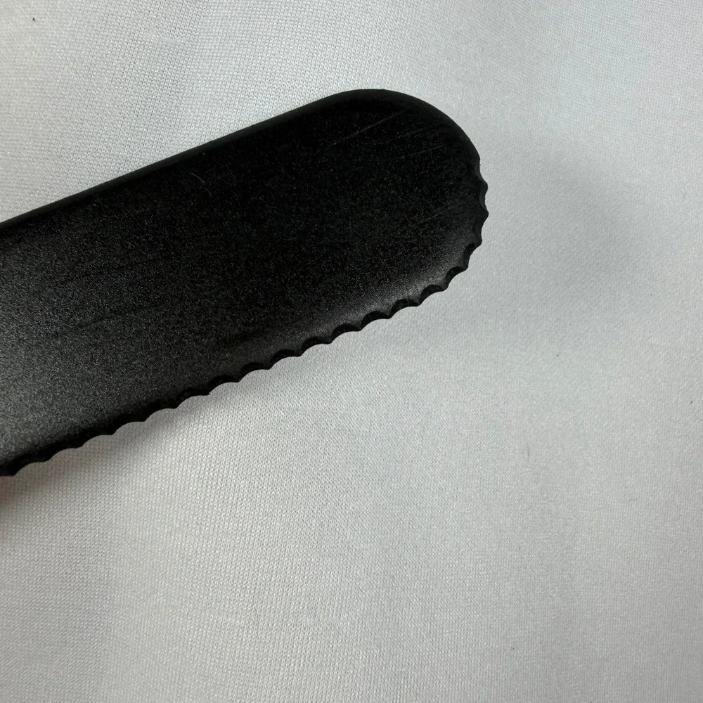 OXO Good Grips Serrated Spreader Knife Black NonSlip Handle Sandwich Butter Tool